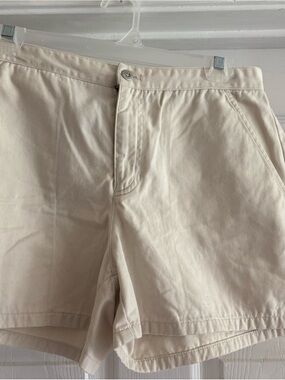 Ralph Lauren Cream Flat-Front Cotton Shorts